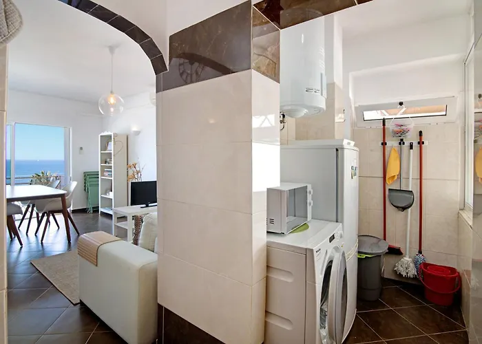 Ocean View 아파트