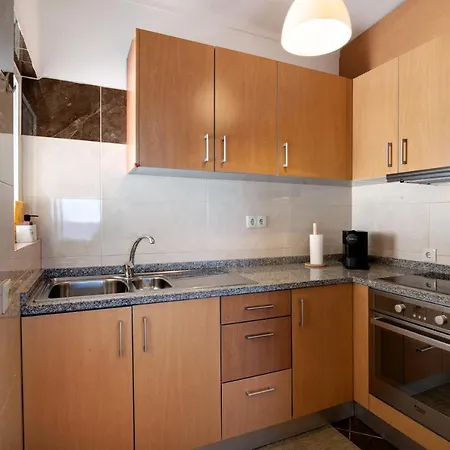 Ocean View Apartment *